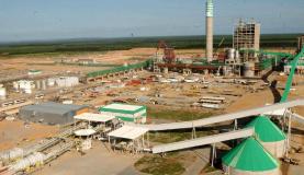 Produção industrial cai em sete locais de abril para maio