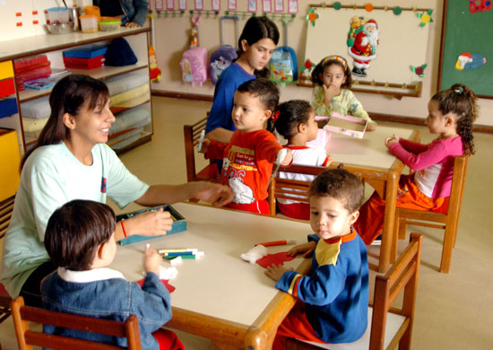 Creches públicas poderão funcionar nas férias escolares e recesso