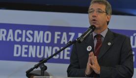 Saúde lança campanha contra racismo no SUS